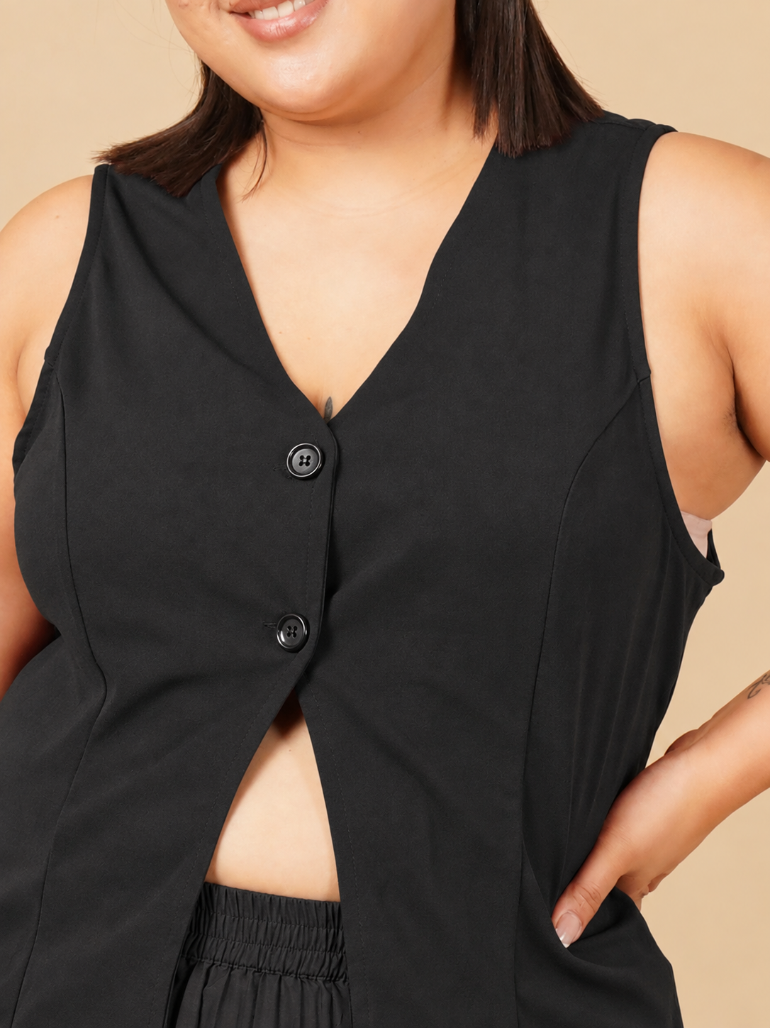 U&F Beyond Plus Size Noir Pleated Elegance Co-Ord Set