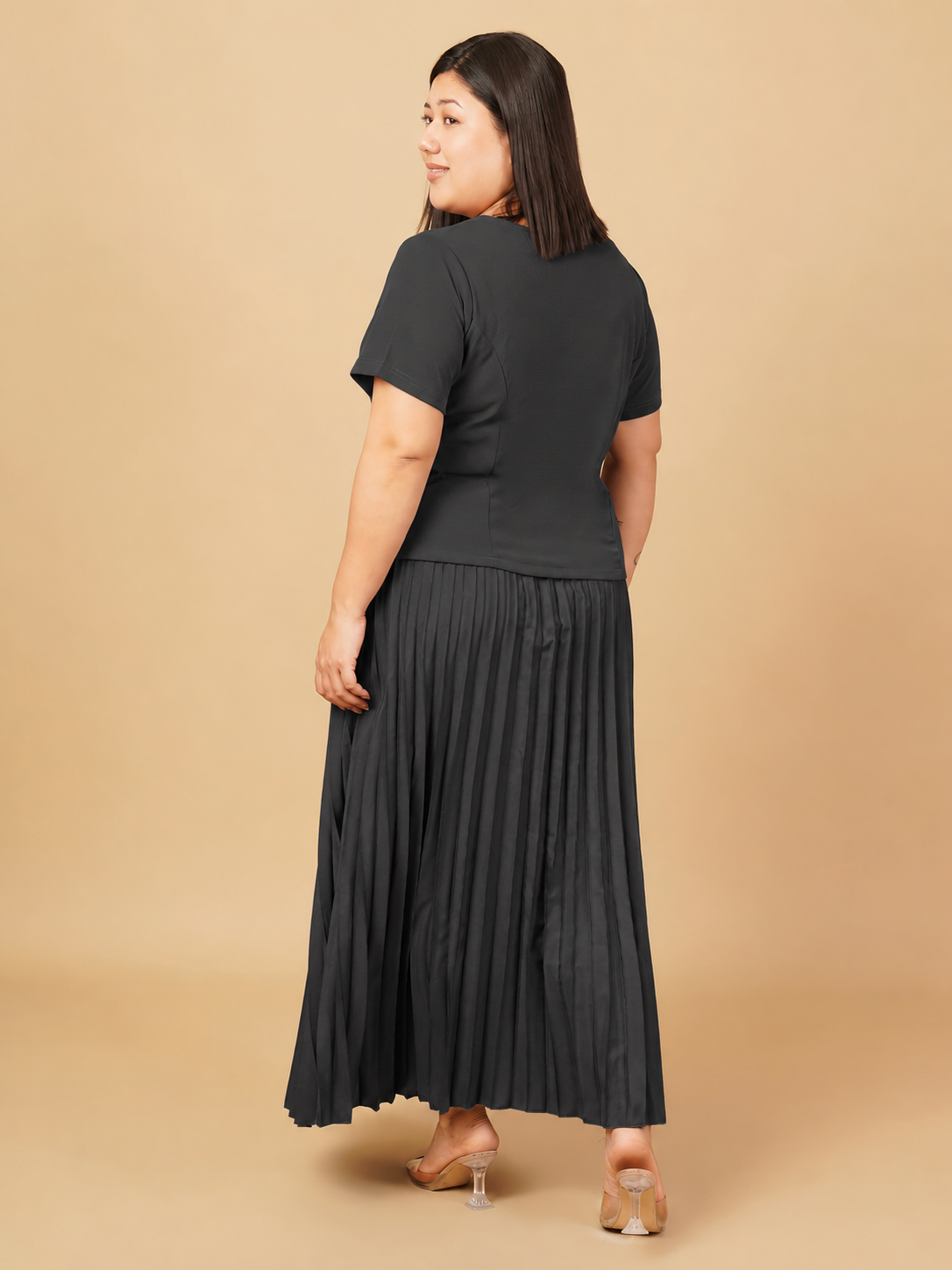 U&F Beyond Black Plus Size Pleated Grace Co-ord Set
