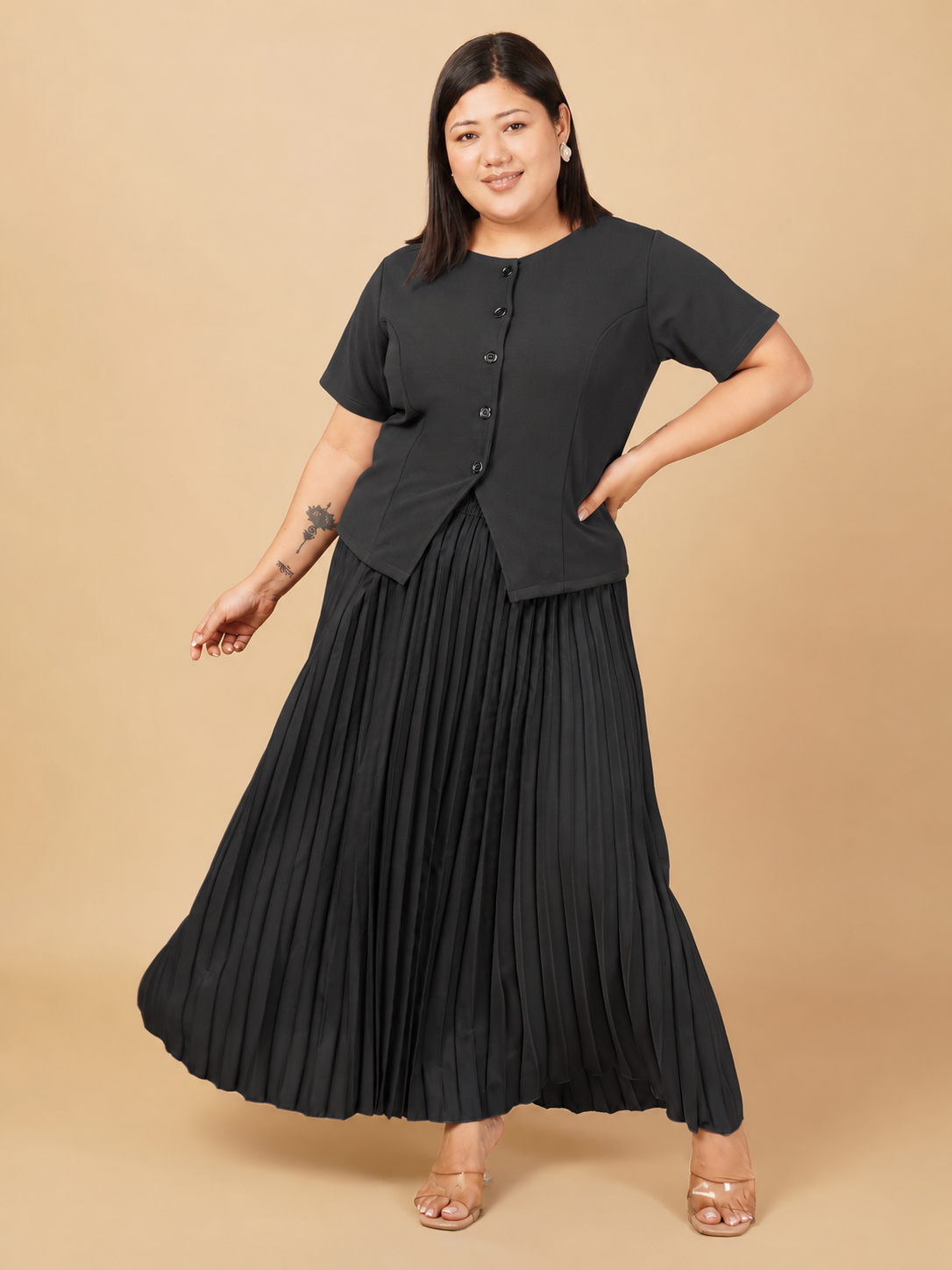 U&F Beyond Black Plus Size Pleated Grace Co-ord Set