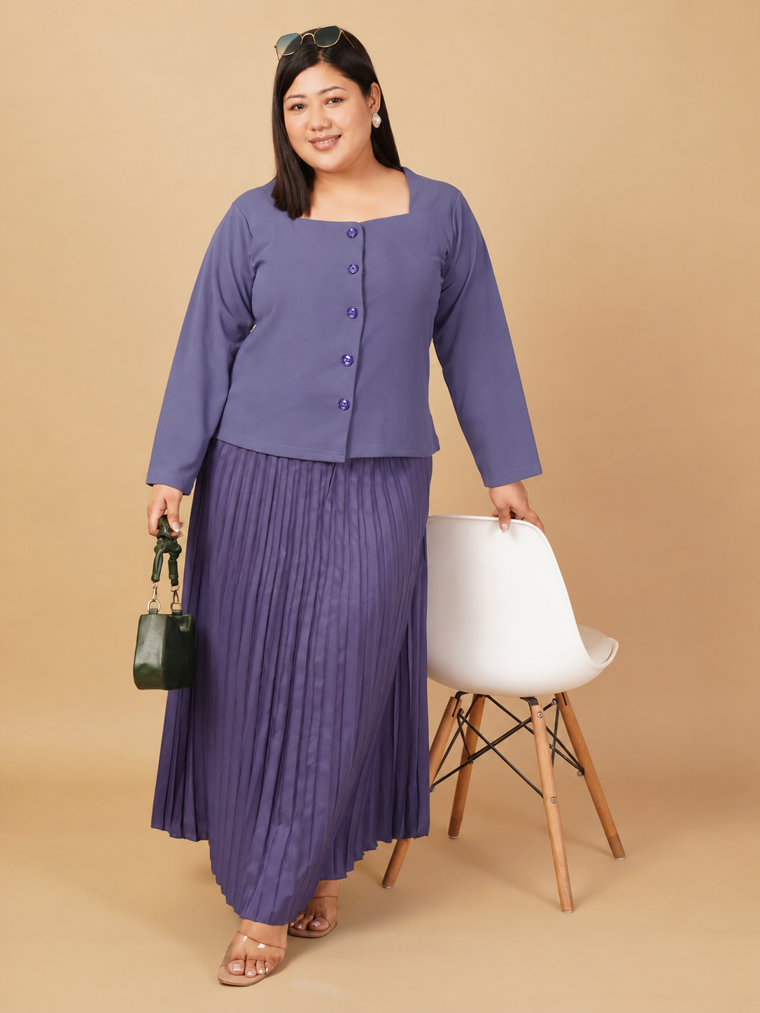 U&F Beyond Plus Size Purple Solid Square Neck Button-Front Pleated Co-ord Set