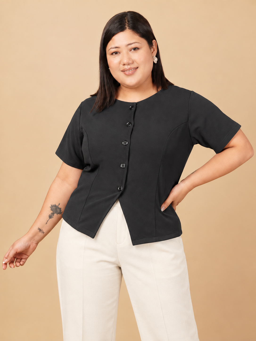 U&F Beyond Plus Size Midnight Classic Button-Front Top