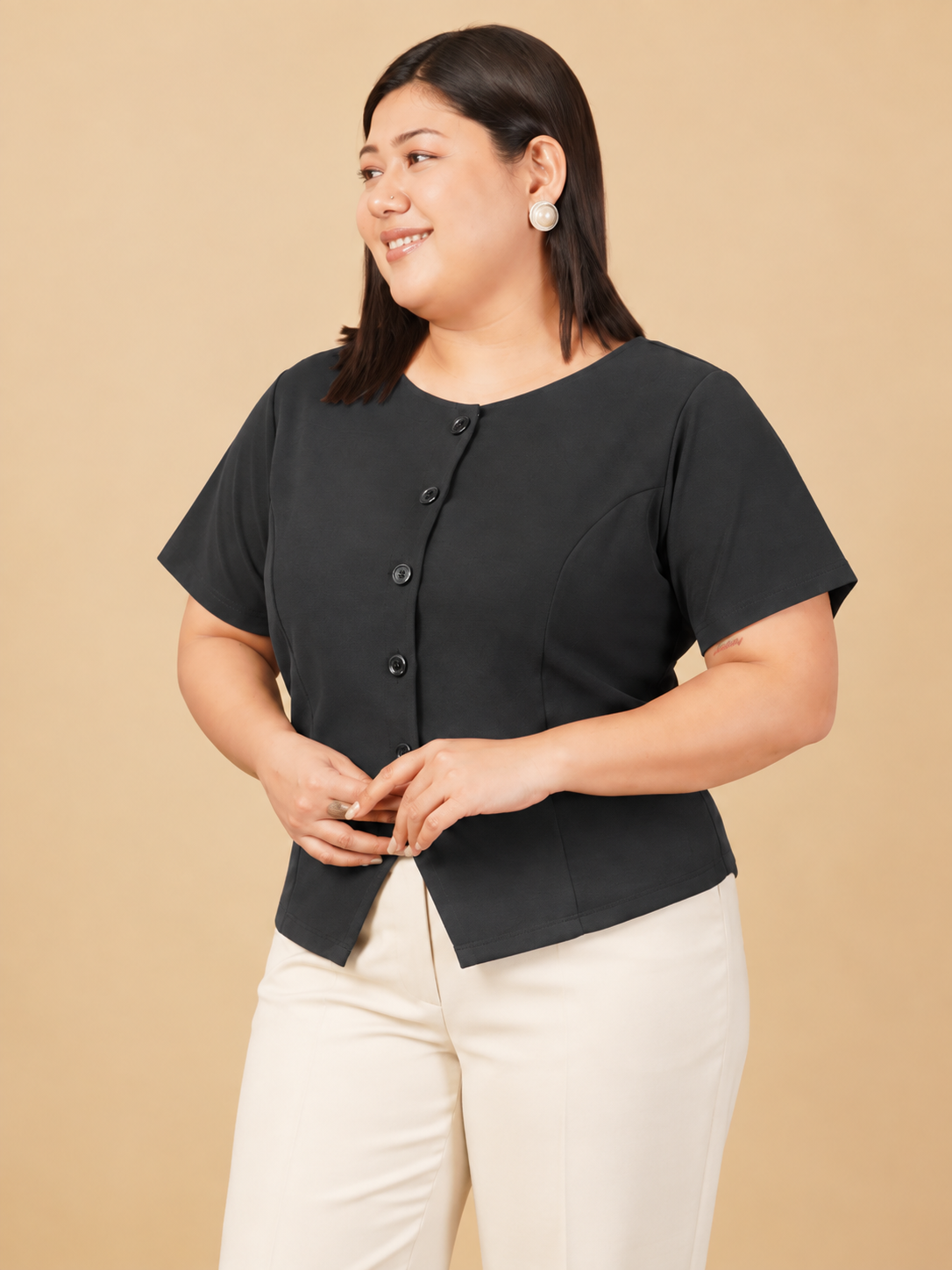 U&F Beyond Plus Size Midnight Classic Button-Front Top