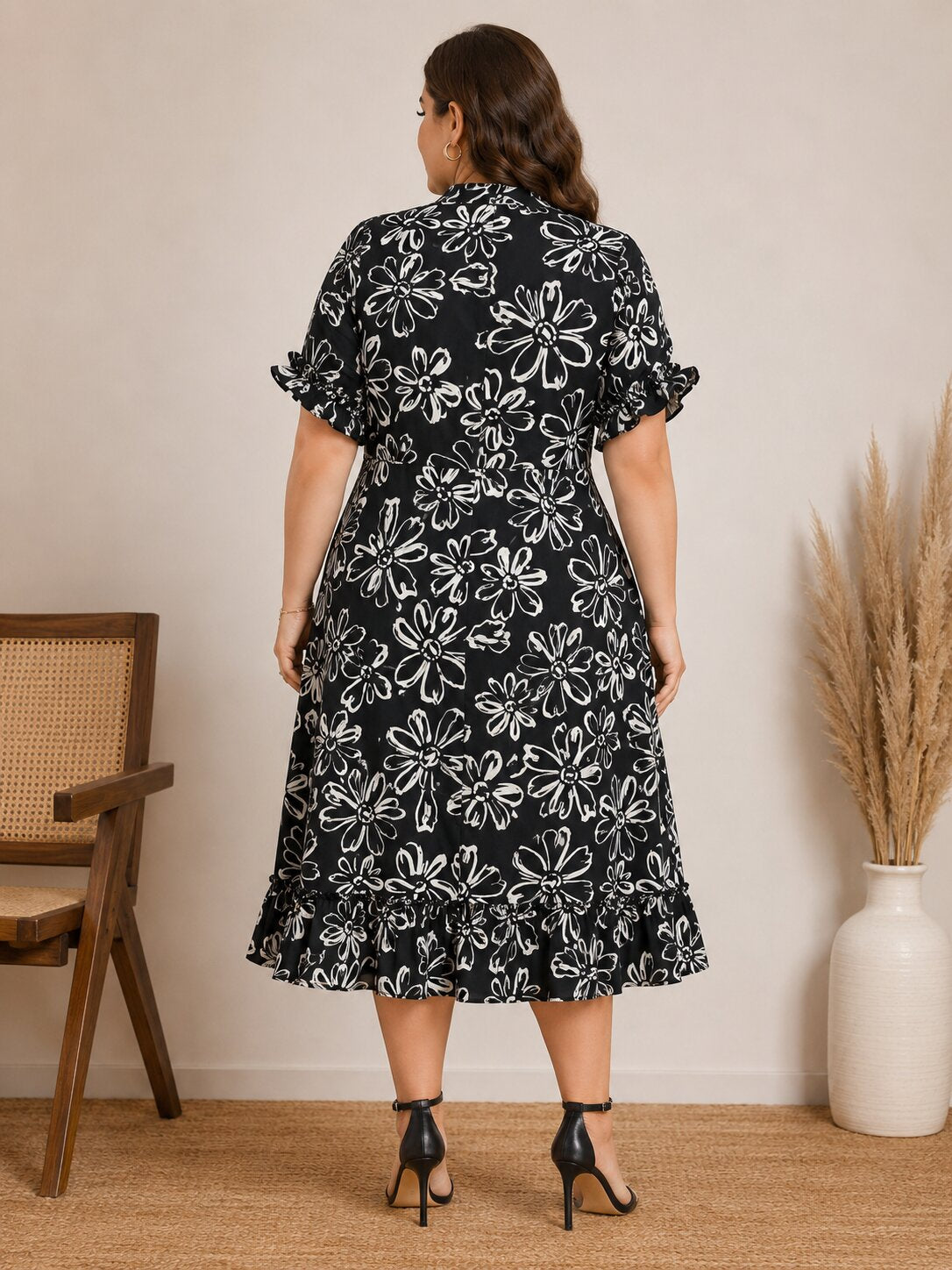 U&F Beyond Monochrome Floral Elegance Midi Dress