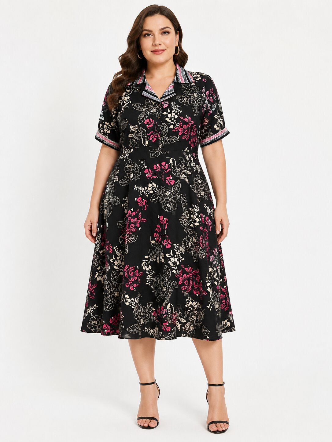 U&F Beyond Plus Size Black Floral Printed Fit & Flare Midi Dress
