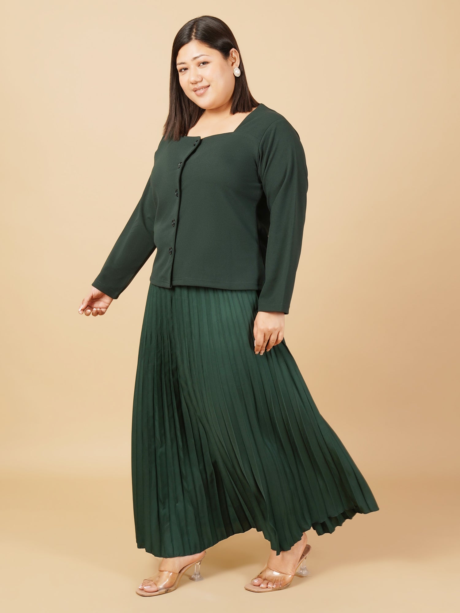 U&F Beyond Plus Size Emerald Grace Pleated Co-ord Set