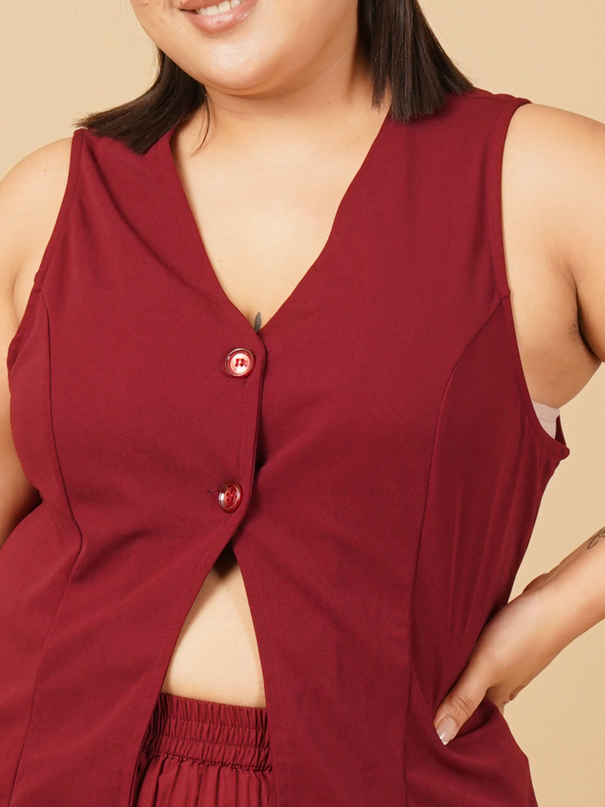U&F Beyond Plus Size Ruby Pleated Co-Ord Set
