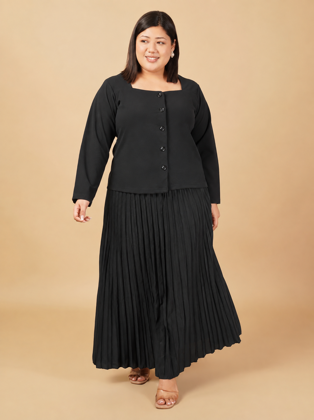 U&F Beyond Black Plus Size Pleated Grace Co-ord Set