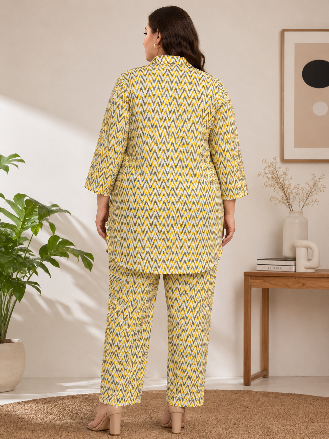 U&F Beyond Plus Size Yellow Geometric Printed Co-Ord Set