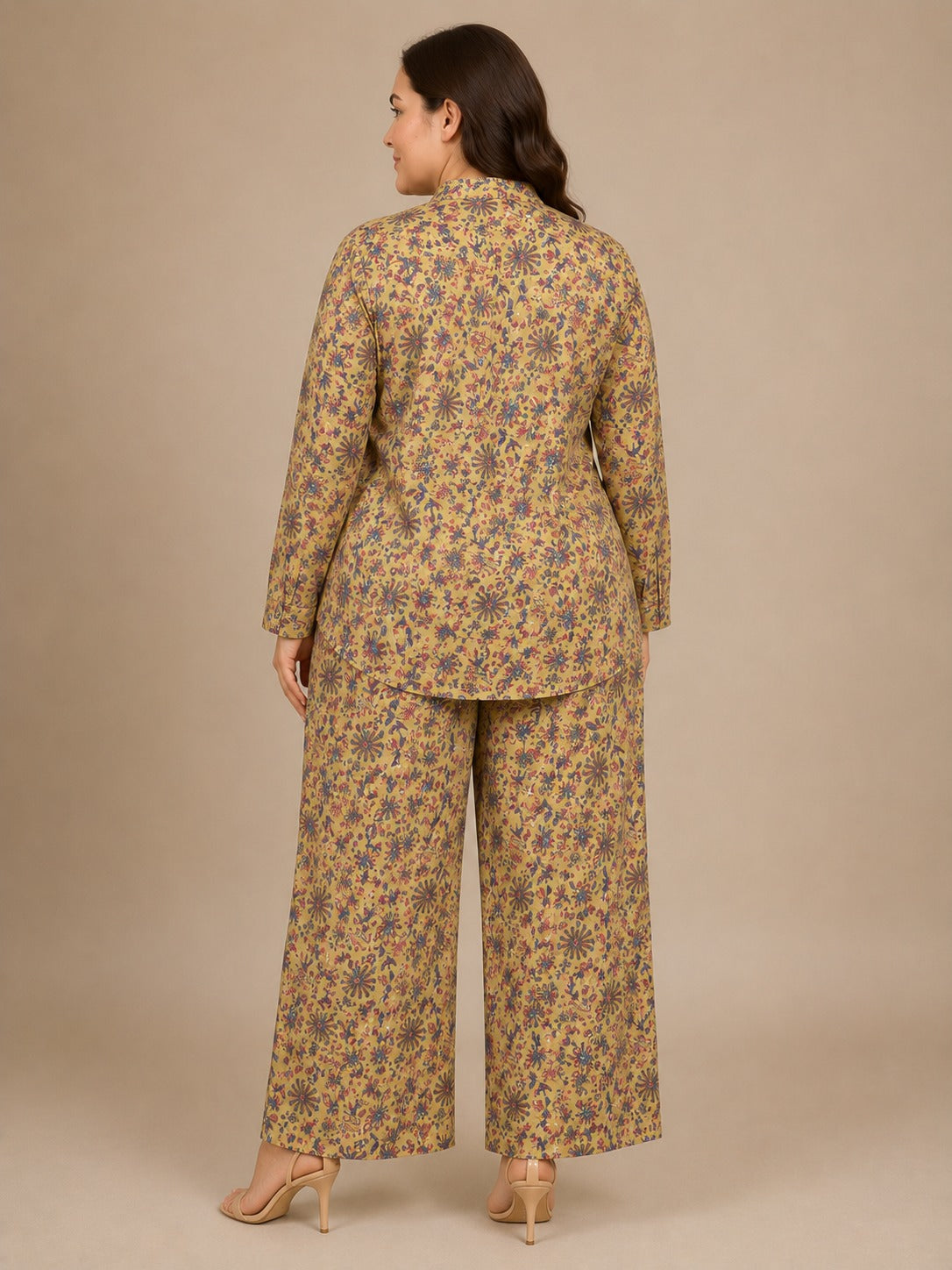 U&F Beyond Women Plus Size Floral Printed Co-Ord Set with Shirt Top & Wide Leg Trouser