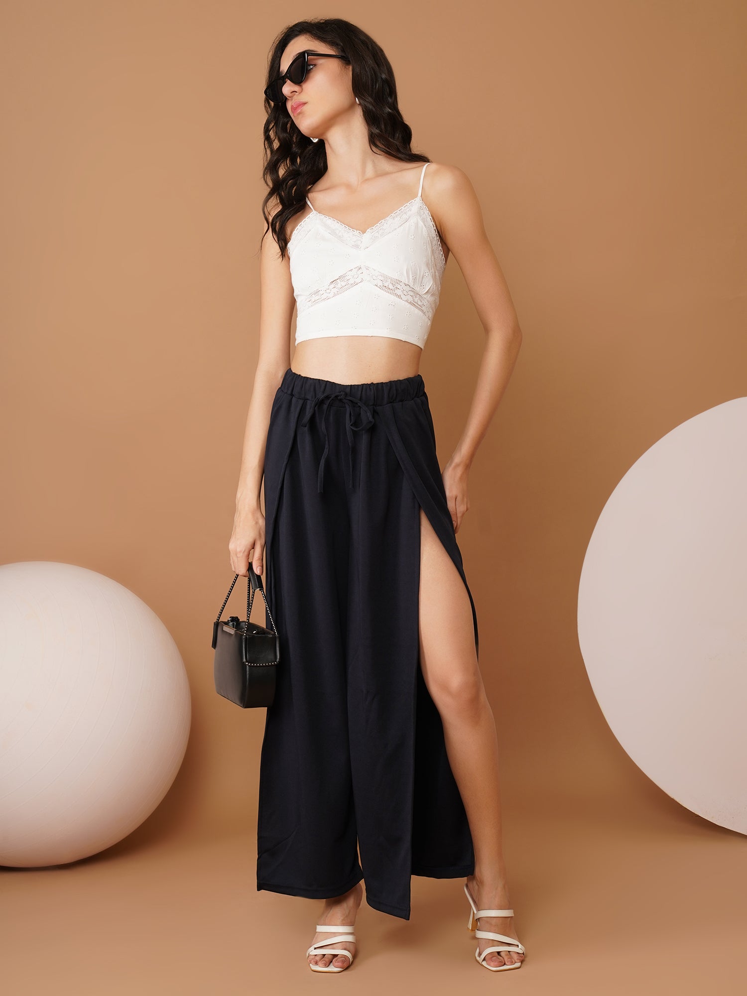U&F Women Original Mid-Rise Slits Loose Fit Wide Leg Trousers