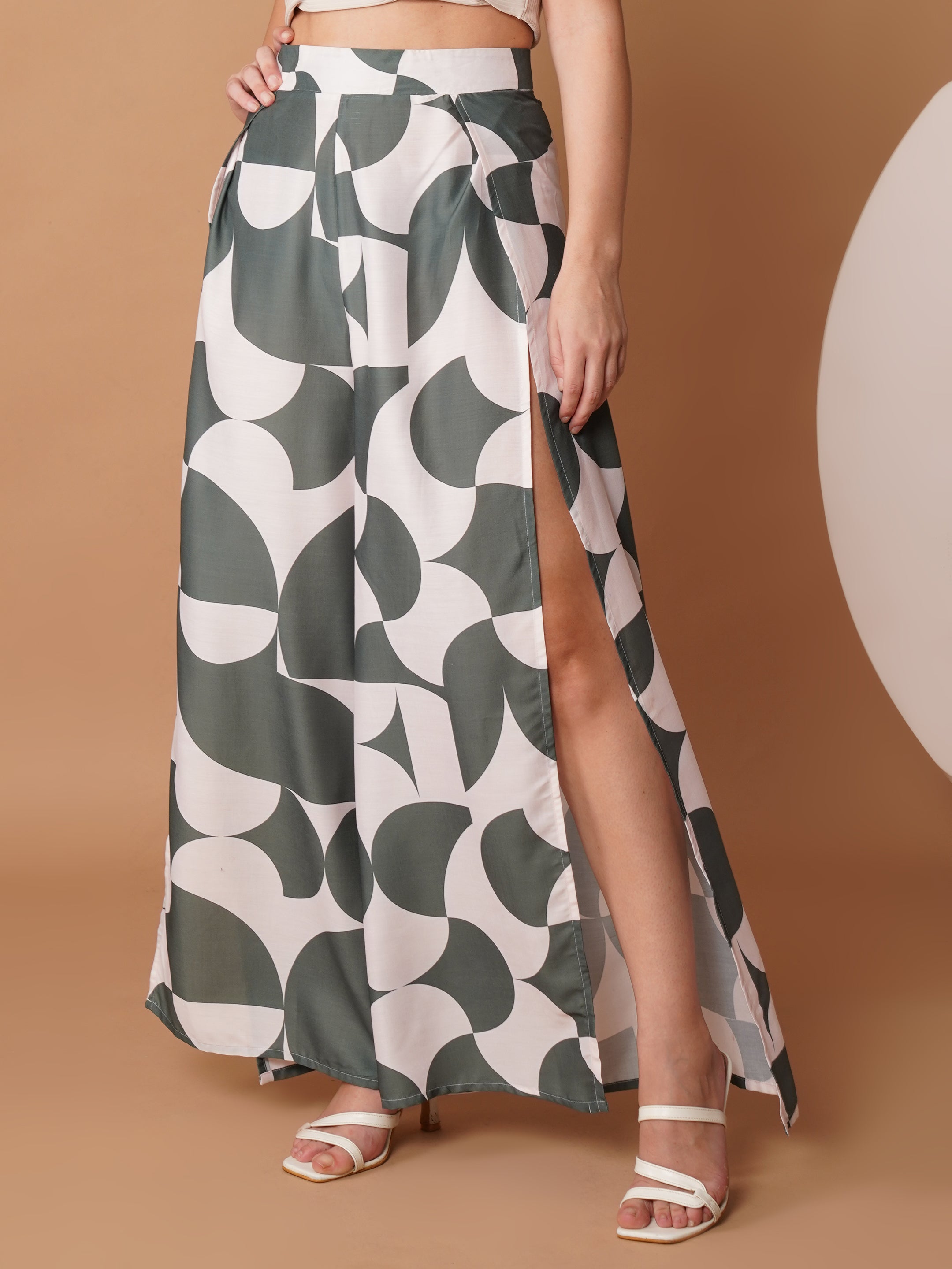U&F Green & White Abstract Print Slit Palazzo