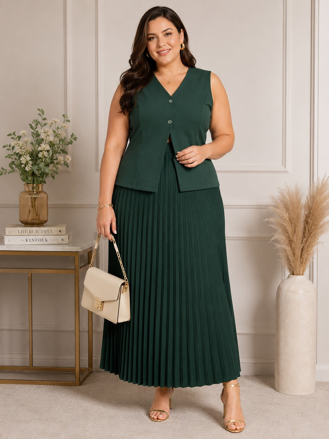 U&F Beyond Plus Size Emerald Pleated Co-Ord Set