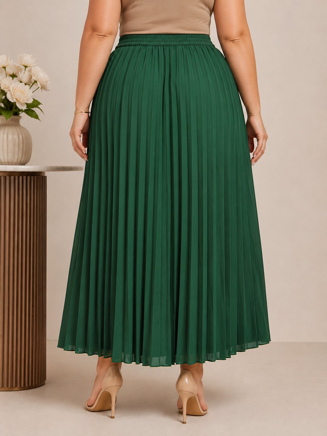 U&F Beyond Emerald Green Solid Pleated Plus Size Maxi Skirt