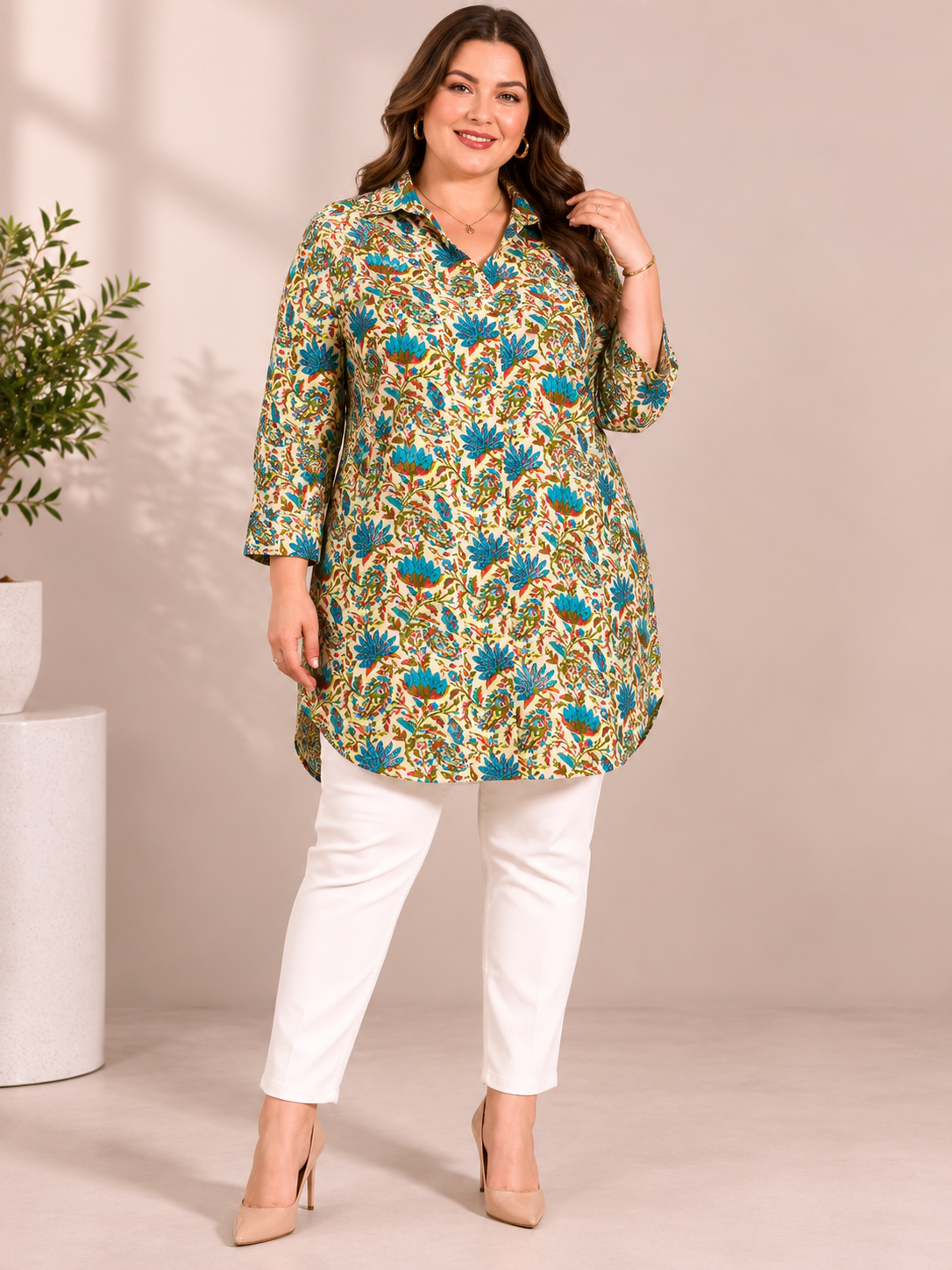 U&F Beyond Heritage Bloom Plus Size Shirt Tunic Top