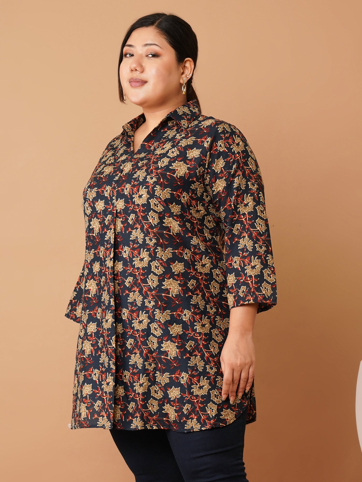 U&F Beyond Plus Size Navy Blue Floral Printed Longline Shirt Style Top