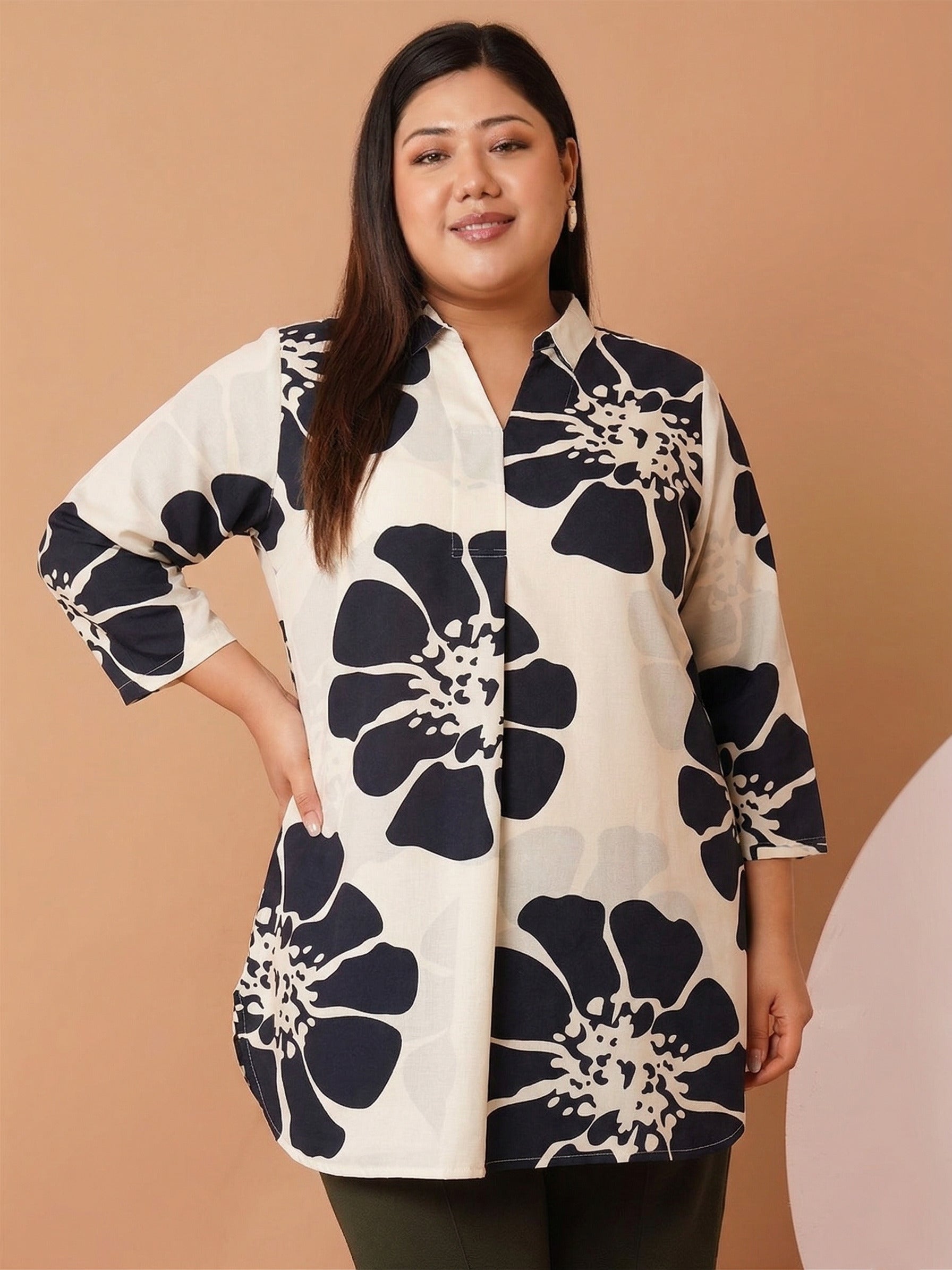 U&F Beyond Women's Plus Size Beige Floral Printed Crepe Shirt Style Top