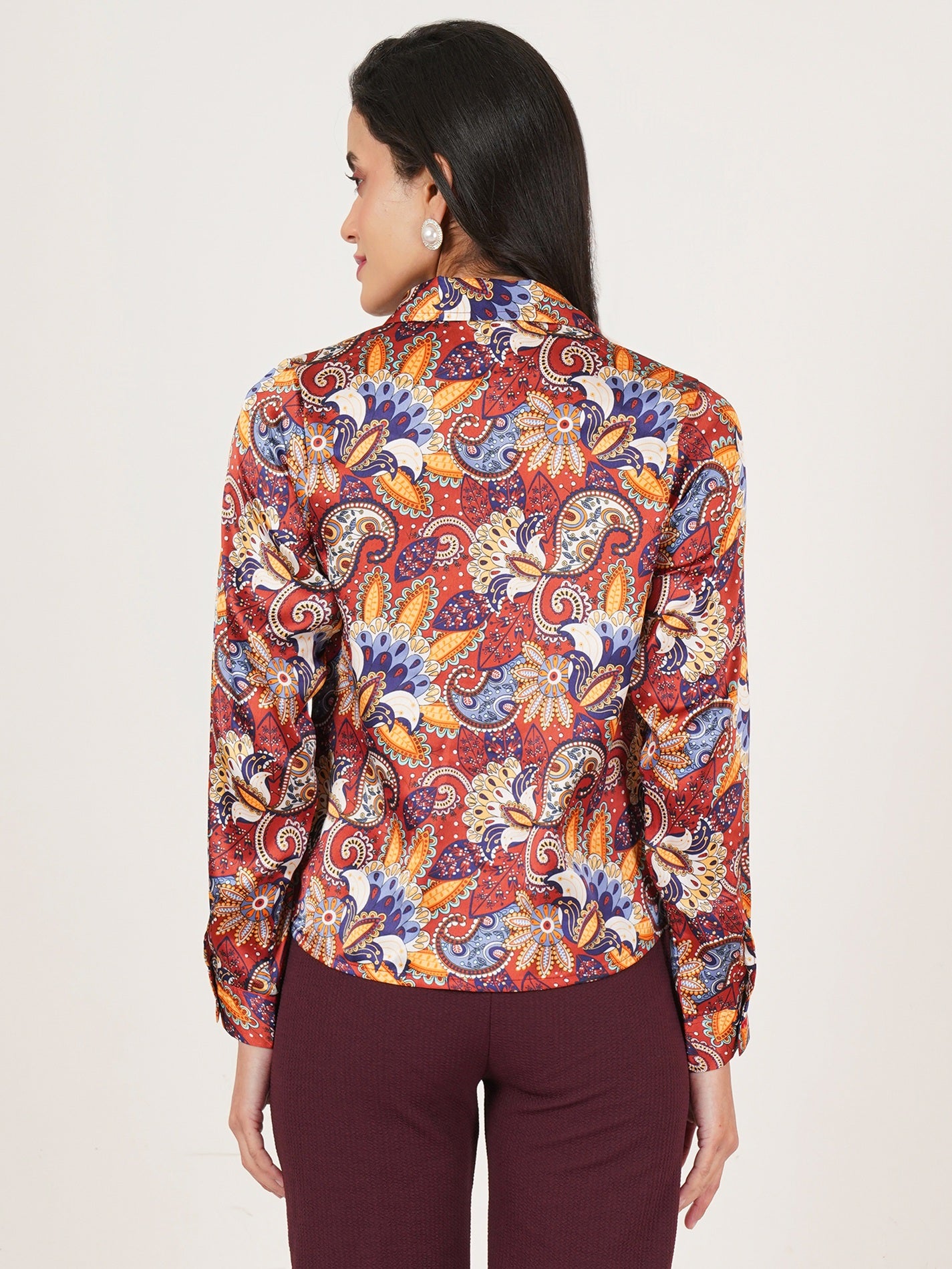 U&F Women Original Slim Fit Opaque Printed Casual Shirt