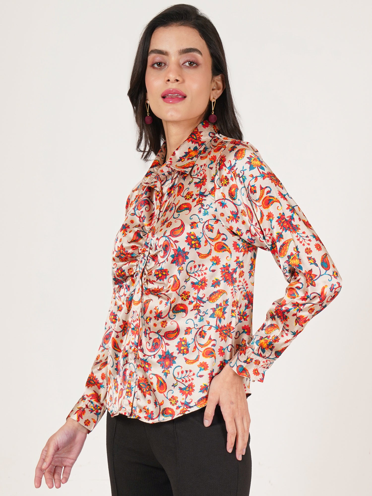 U&F Women Original Slim Fit Floral Opaque Printed Casual Shirt