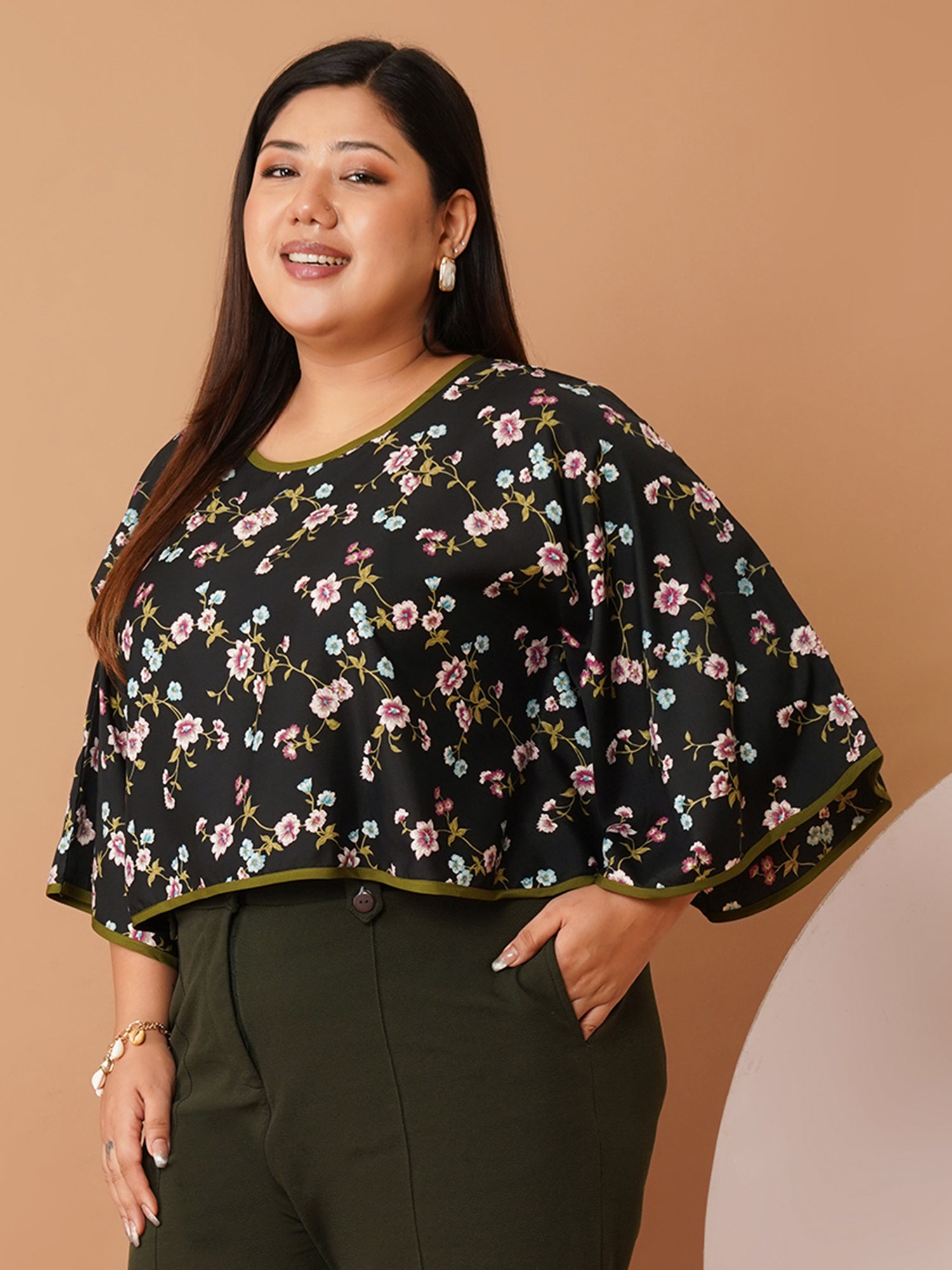 U&F Beyond Black Floral Printed Crepe Flared Sleeve Crop Top