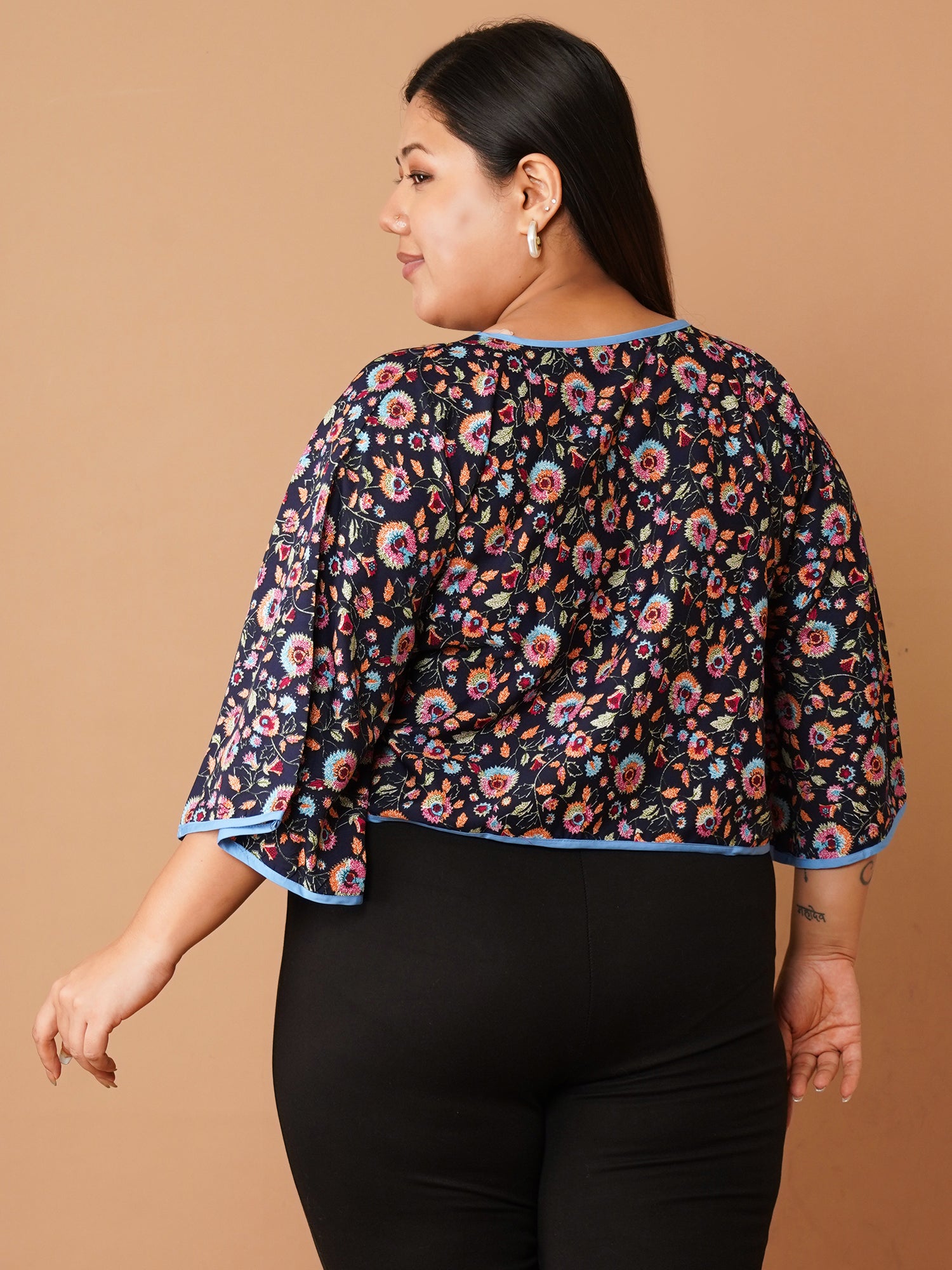 U&F Beyond Navy Blue Floral Printed Crepe Flared Sleeve Crop Top