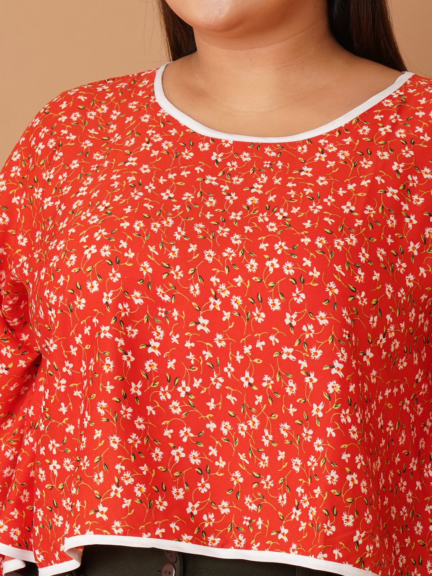 U&F Beyond Red Floral Crepe Flared Sleeve Crop Top